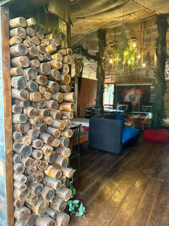 A Lounge Hostel And Cafe إيلا المظهر الخارجي الصورة